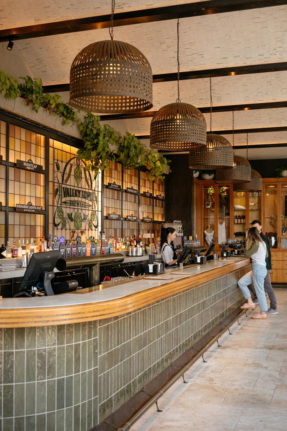 Harvest Table Restaurant